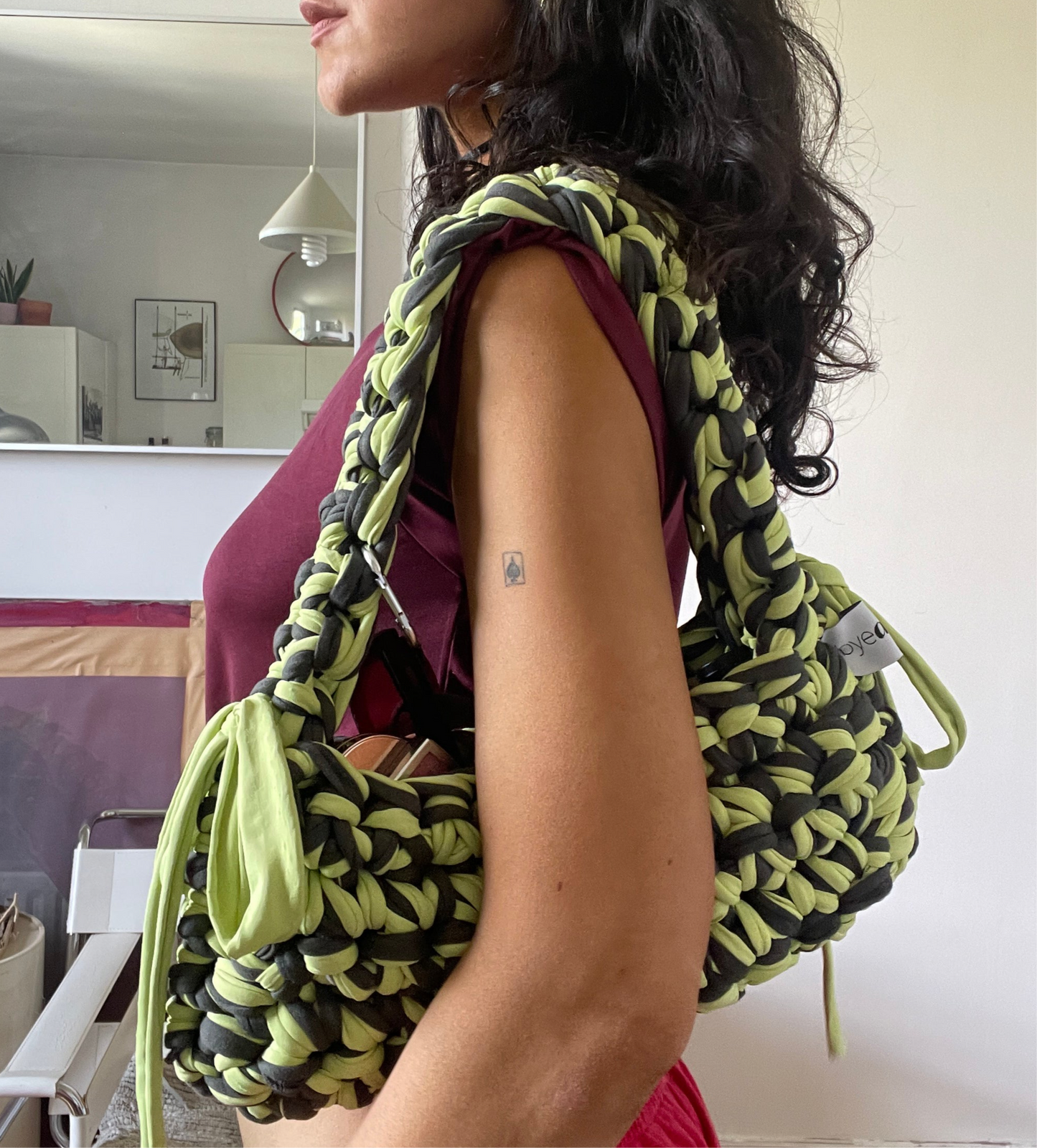 *NEW* A Bright Khaki Chunky Shoulder