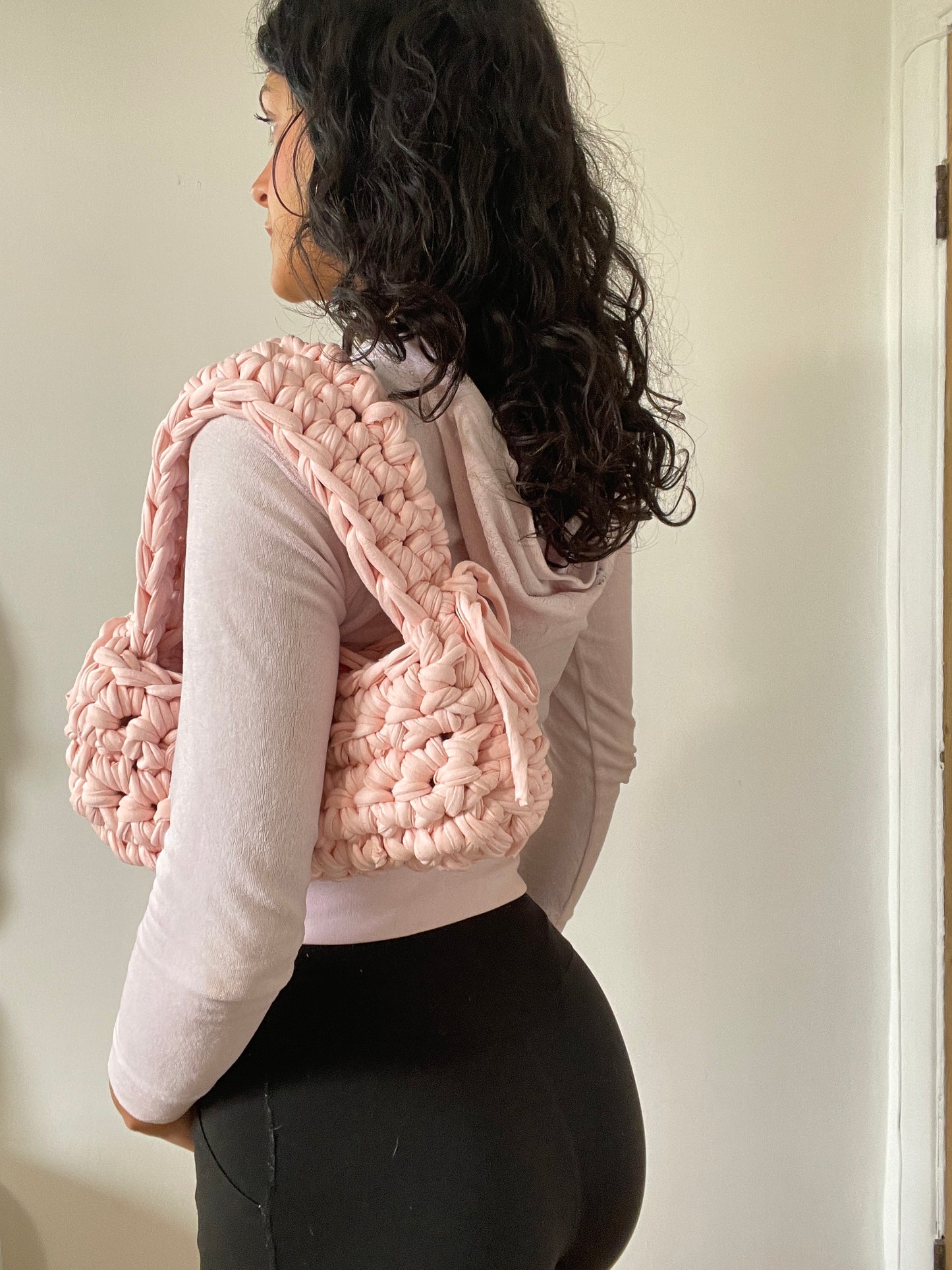 *NEW* A Baby Pink Shoulder