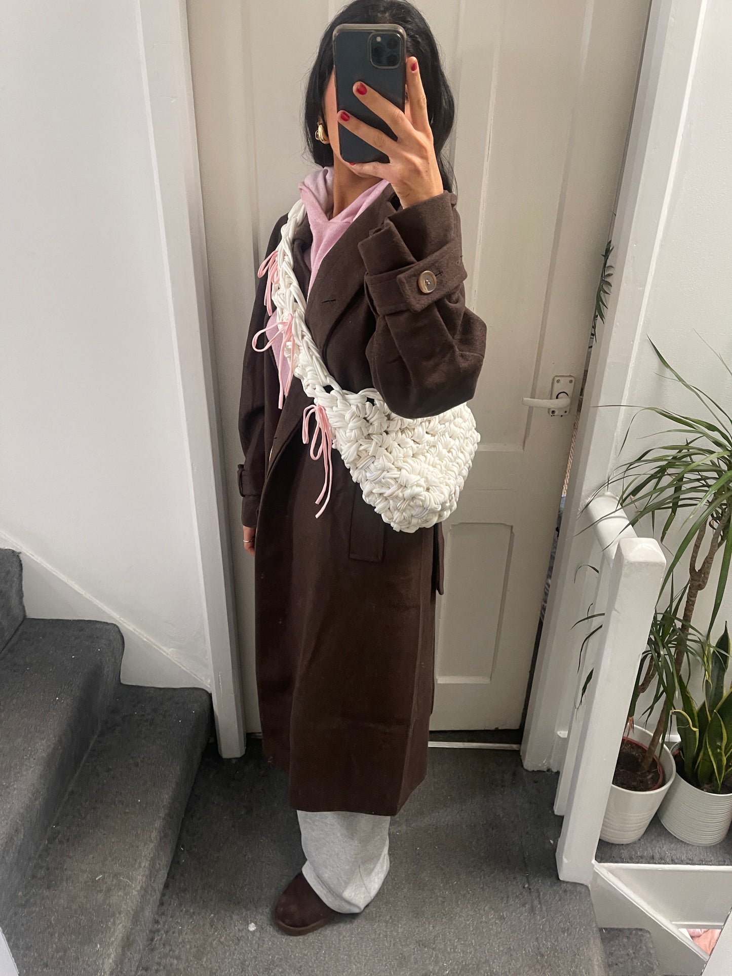 A Cream Oversized Sling