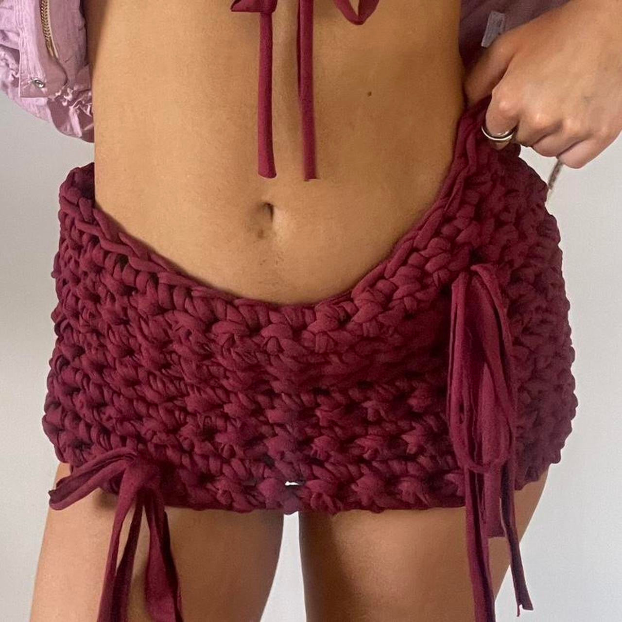 01 Burgundy Ribbon Mini Skirt