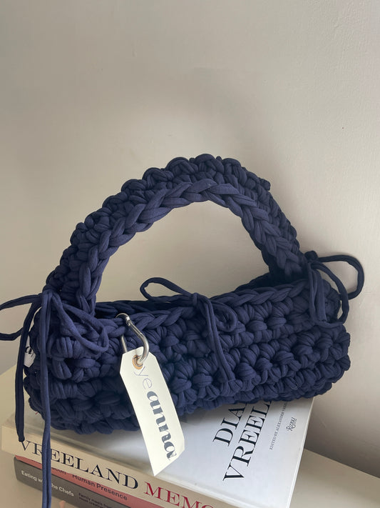 A Navy Chunky Shoulder