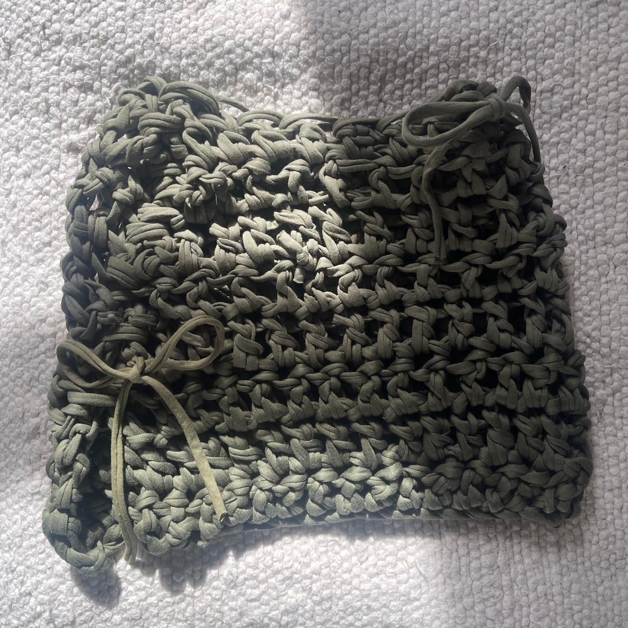 **A Khaki / charcoal Ribbon Set